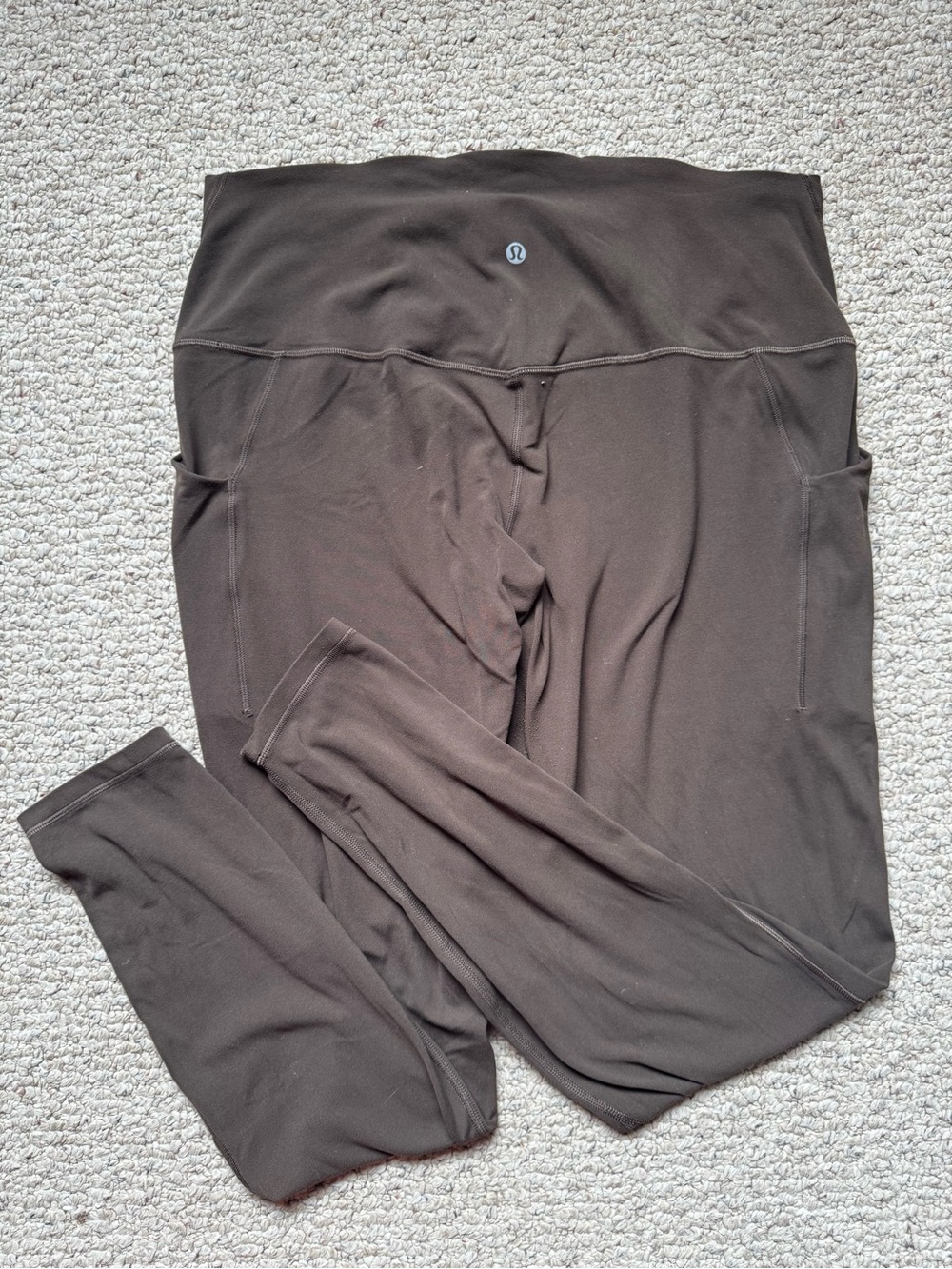lululemon athletica Walnut Crunch High-Rise Leggings with Side Pockets